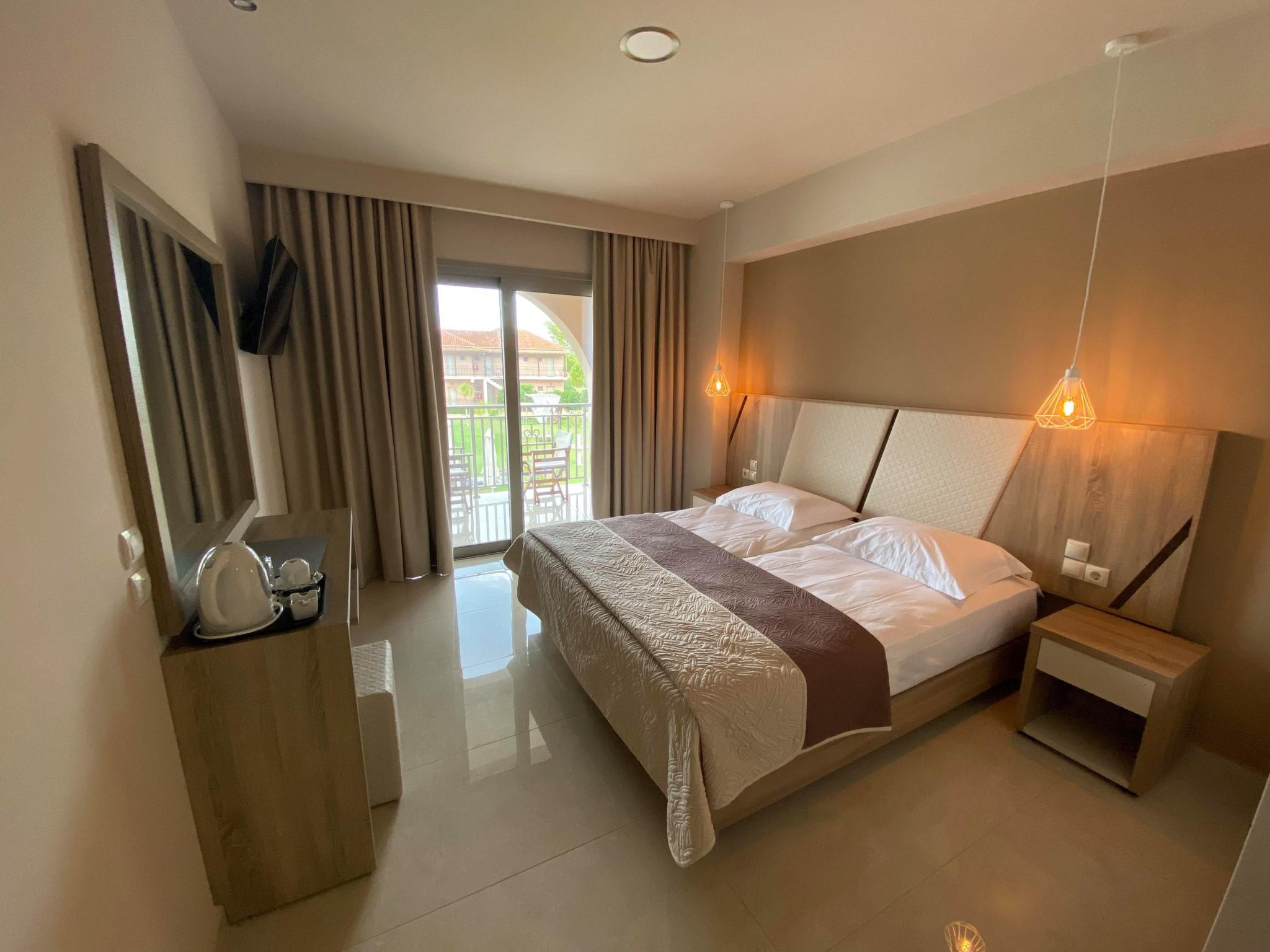 Eleni'S Garden & Castello Suites Аликанас Экстерьер фото