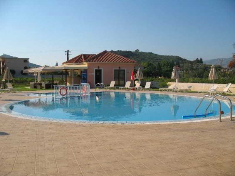 Eleni'S Garden & Castello Suites Аликанас Экстерьер фото